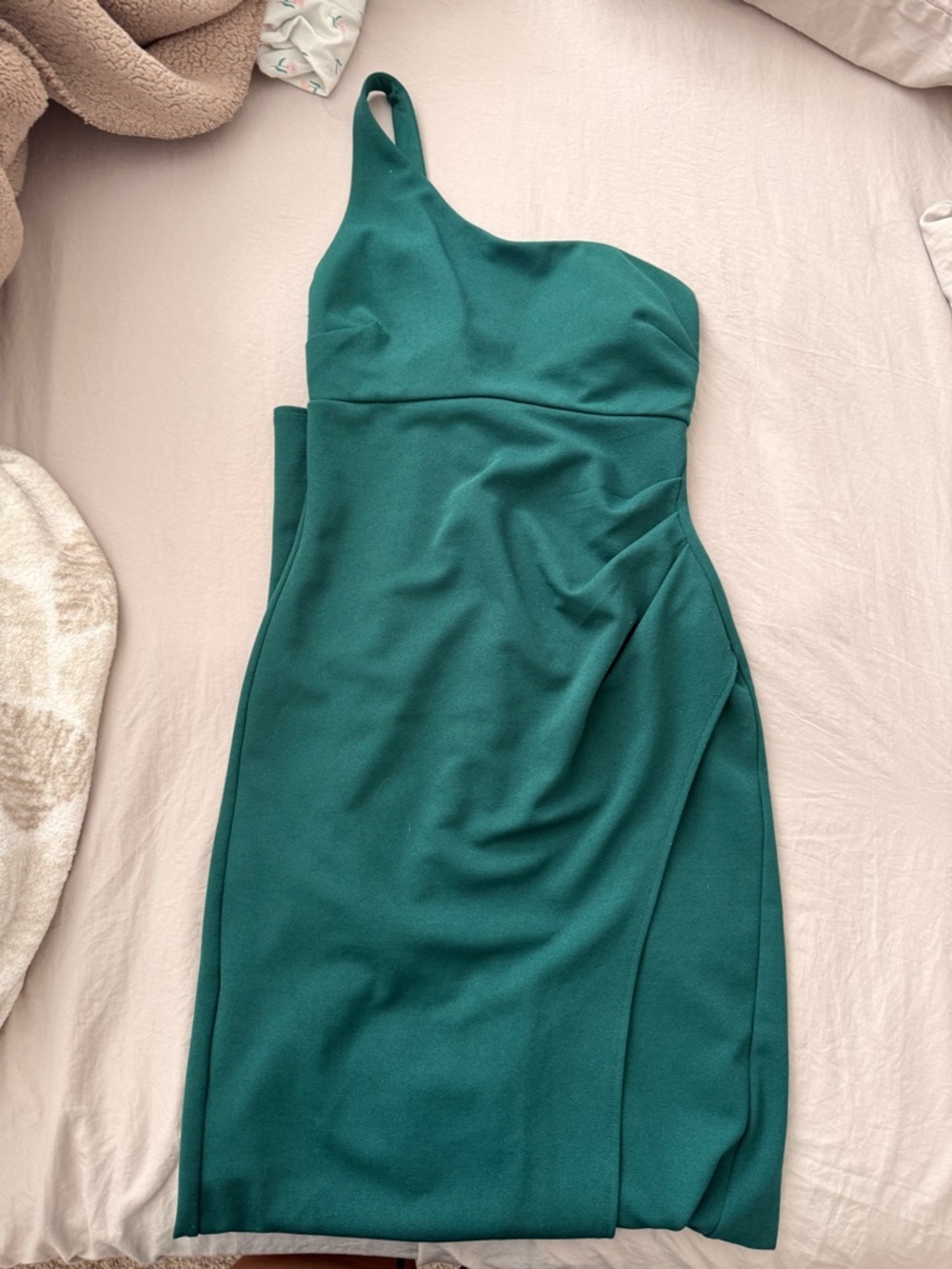 One-Shoulder Green Wedding Guest Dress